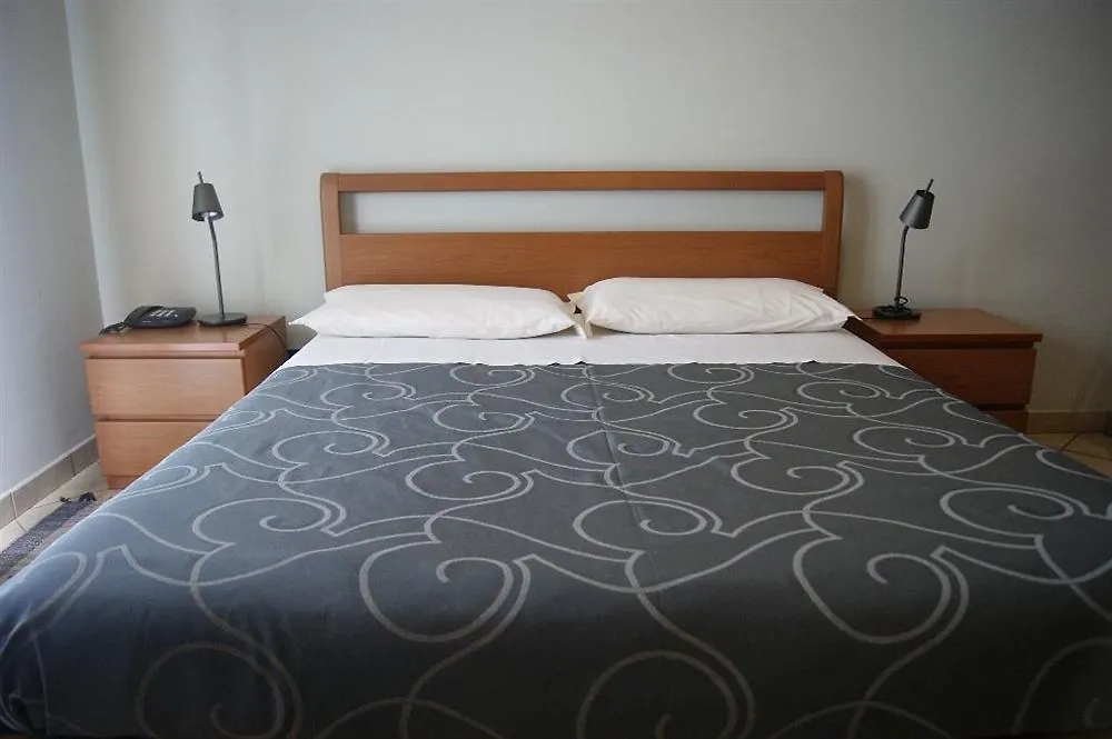 Parini Hotel