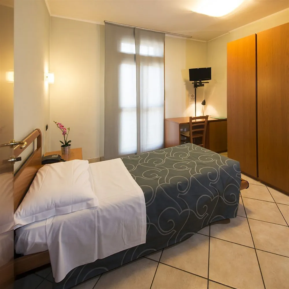 Parini Hotel  Bosisio Parini